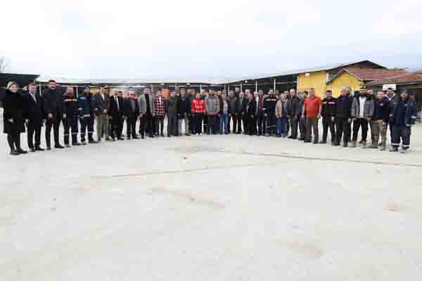 SAFRANBOLU BELEDİYE BAŞKANI VE CHP BELEDİYE BAŞKAN ADAYI ELİF KÖSE’YE ŞANTİYE PERSONELİNDEN TAM DESTEK