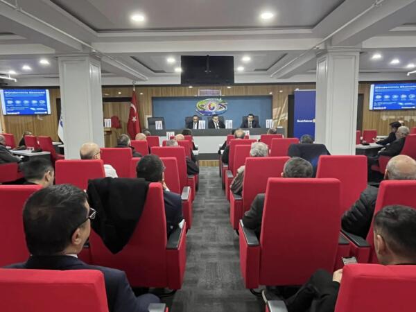 GÜNDEMİMİZ EKONOMİ PROGRAMI, YOĞUN İLGİ GÖRDÜ