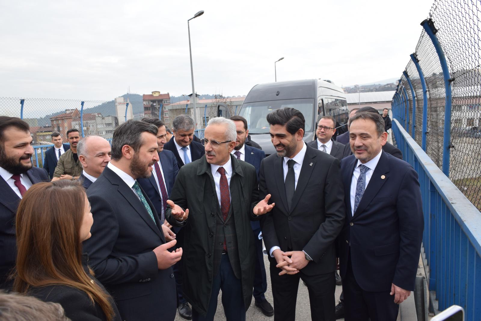 BAKAN URALOĞLU’NDAN ÇETİNKAYA’NIN “GARPARK” PROJESİNE TAM DESTEK