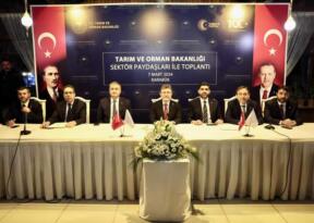 Tarım ve Orman Bakanı İbrahim Yumaklı.  Tarım Sektörü Temsilcileri İle Bir Araya Geldi
