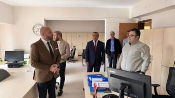 İsmail Özer Defterdarlığı Ziyaret Etti