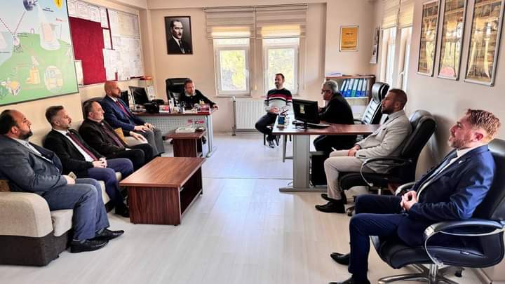İsmail Özer Resmi Kurumları Ziyaret Etti
