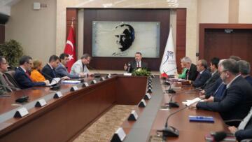 KBÜ’de Görevde Yükselen Akademisyenlere Cübbeleri Giydirildi