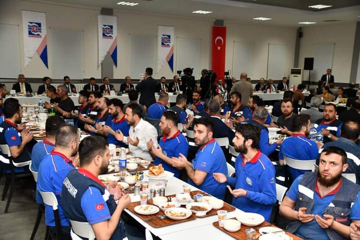 Vali Mustafa Yavuz İftarını Kardemir Emekçileriyle Açtı
