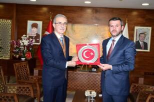 KARDEMİR Yönetim Kurulu Başkanı Demir Başkan Çetinkaya’yı Ziyaret Etti
