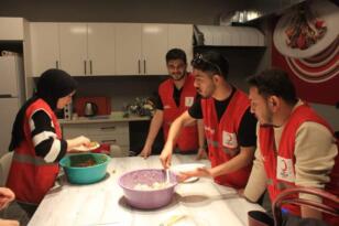10 PARMAĞIMDA 10 MARİFET