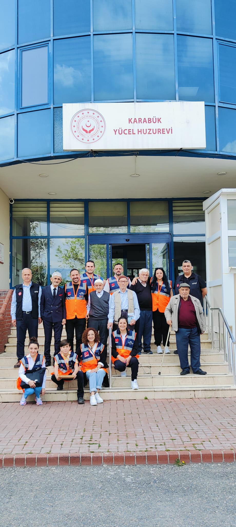 AFAD Ekipleri Huzurevini Ziyaret Etti