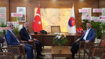 Rektör Kırışık Başkan Çetinkaya’yı Ziyaret Etti