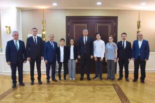 Vali Mustafa Yavuz Şampiyonları Makamında Ağırladı