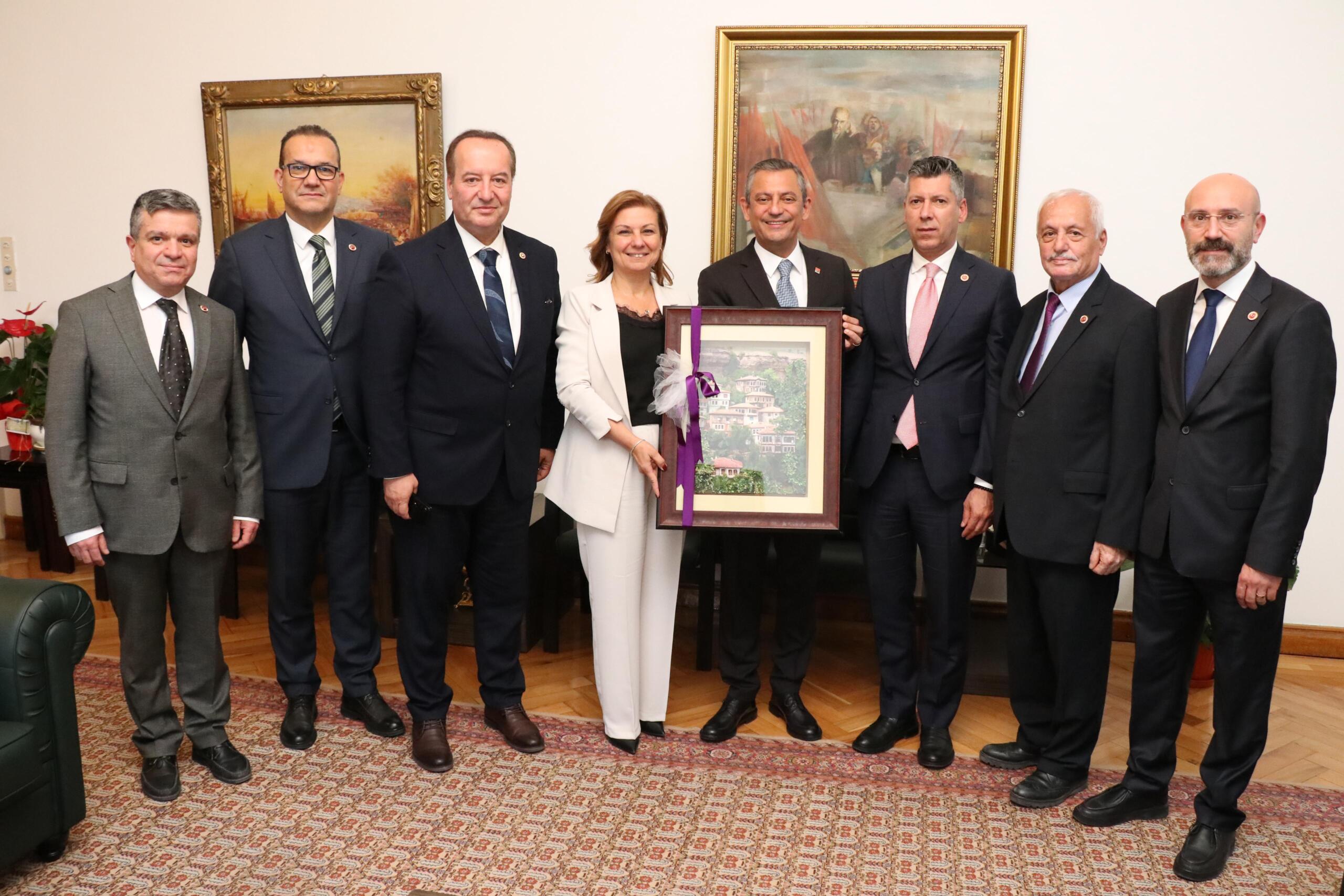 Elif Köse Genel Başkanı Festivale Davet Etti