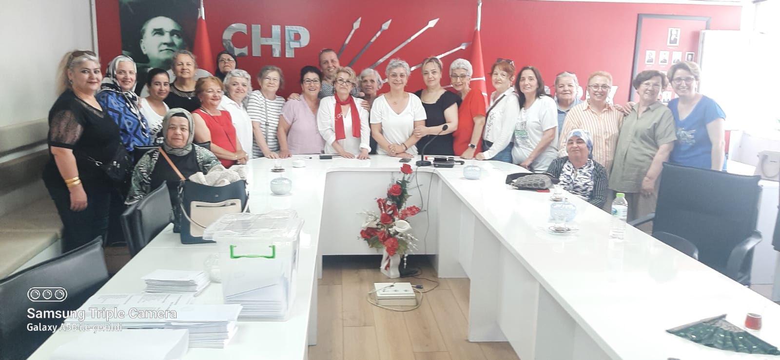 CHP Karabük Merkez İlçe Kadın Kolları Başkanı Beyhan Akdeniz Oldu.