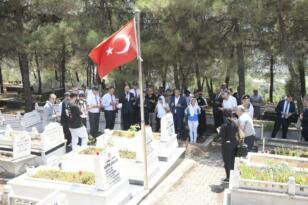 Vali Yavuz 15 Temmuz Şehidinin Kabrini Ziyaret Etti