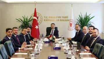 AK Parti heyeti Enerji Bakanını Ziyaret Etti