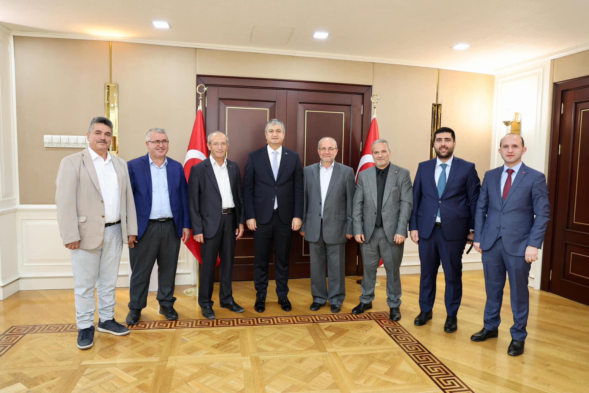 Eflani Hayır Kervanı Vali Yavuz’u Ziyaret Etti