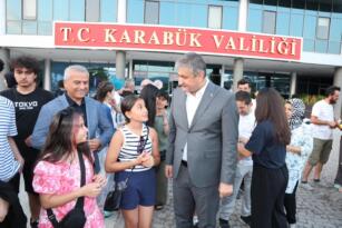 Vali Mustafa Yavuz Gençleri Kamplara Uğurladı