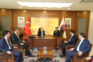 Hazine ve Maliye Bakanı Mehmet Şimşek Karabük Belediyesini Ziyaret Etti