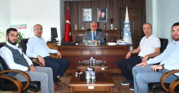 KARABÜK TÜRKİYE DİYANET VAKFI YÜKSEKÖĞRETİM ERKEK ÖĞRENCİ YURDU’NDAN MÜFTÜ ALİ ERHUN’A HAYIRLI OLSUN ZİYARETİ