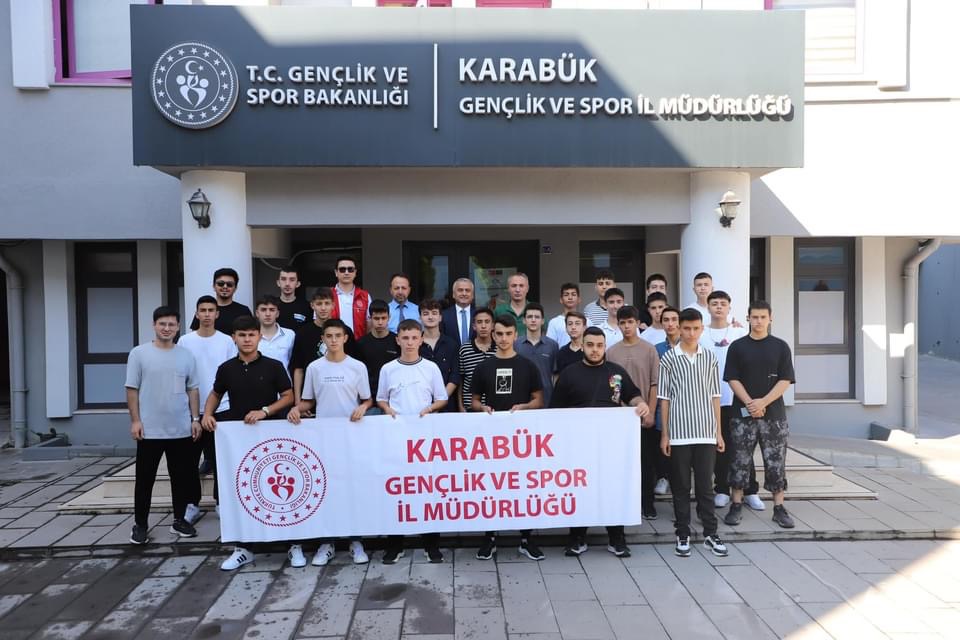 Karabük’lü Gençler Nevşehir Kültür Medeniyet Kampına Uğurlandı