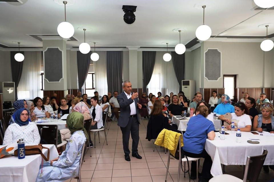Türkiye Yüzyılı Maarif Modeli Eğitimleri Devam Ediyor
