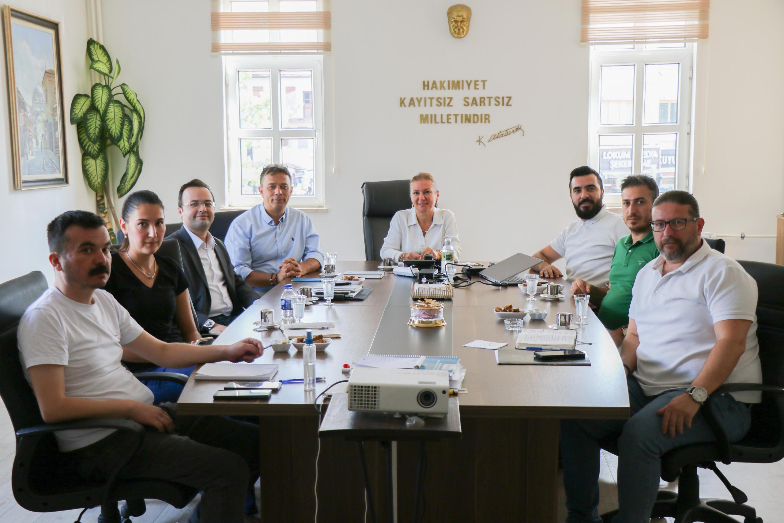Safranbolu Belediyesi’nde Çevre Dostu Yeşil Binalar Üzerine Önemli Toplantı