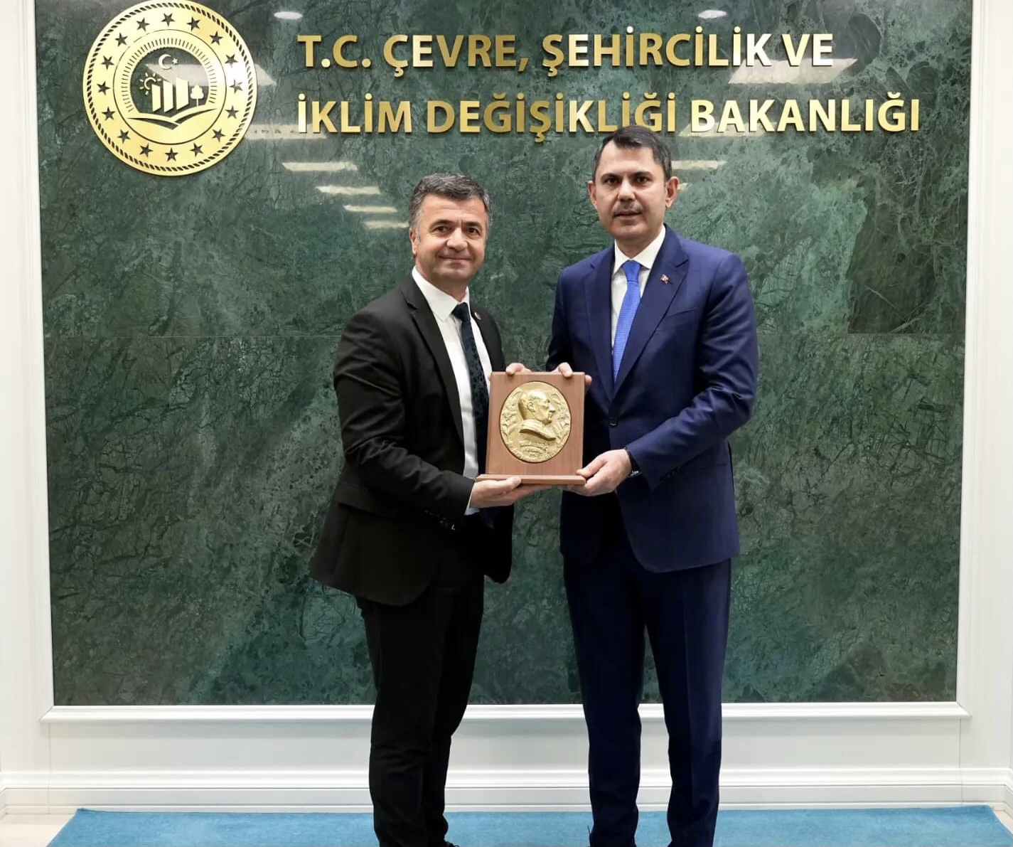 Hüsnü Akın Bakan Murat Kurum’u Ziyaret Etti