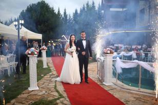 Sena ve Dorukhan Dillere Destan Bir Düğünle Dünya Evine Girdi