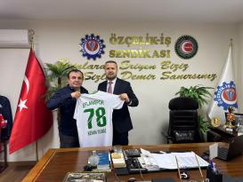 Eflani Spor Klüp Başkanı İrfan Topçu Kenan Yılmaz’ı Ziyaret Etti