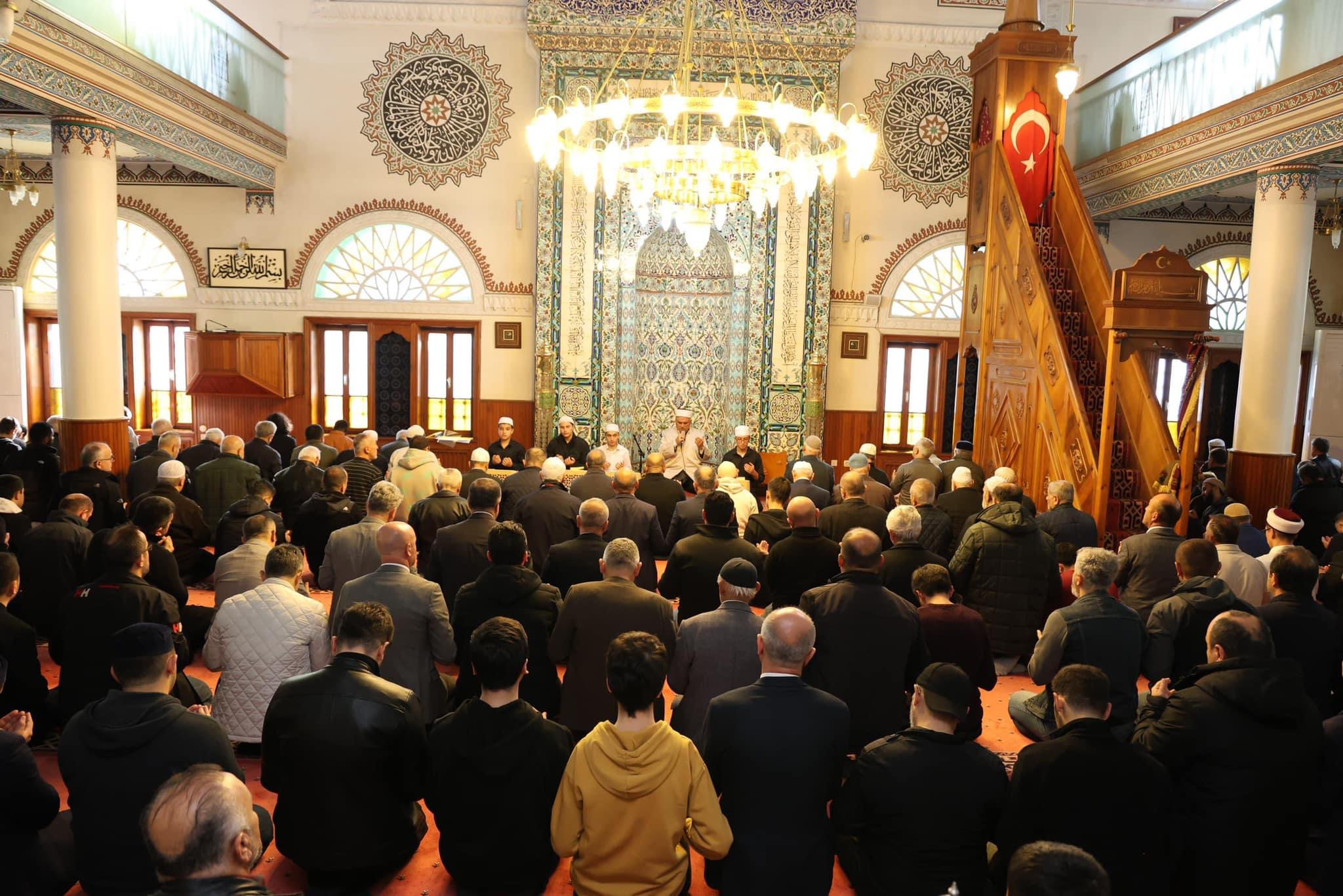 Ebediyete İntikal Etmiş Öğretmenler İçin Mevlid Okutuldu