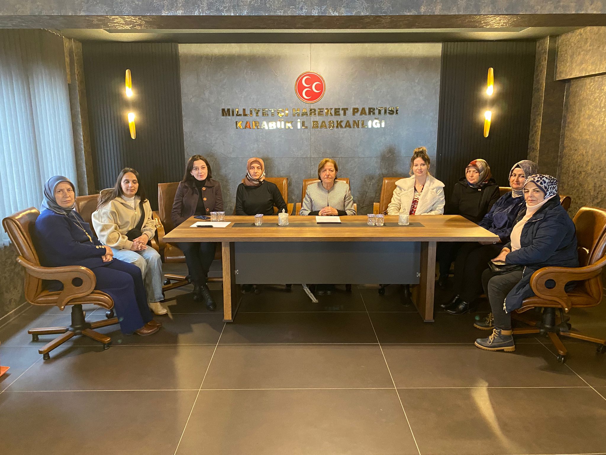MHP’den Kadınlara Seçme ve Seçilme Hakkı Mesajı
