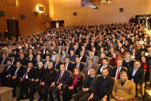 AK Gençlik Öz’e Emanet
