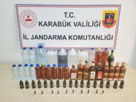 Karabük’te Bir Evde Çok Sayıda Kaçak İçki Ele Geçirildi