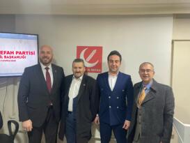 Yeniden Refah Partisi’ne Yoğun Katılım! Rozetler Takıldı