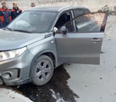 Direksiyon Hakimiyetini Kaybeden Sürücü 15 Metreden Yola Düştü