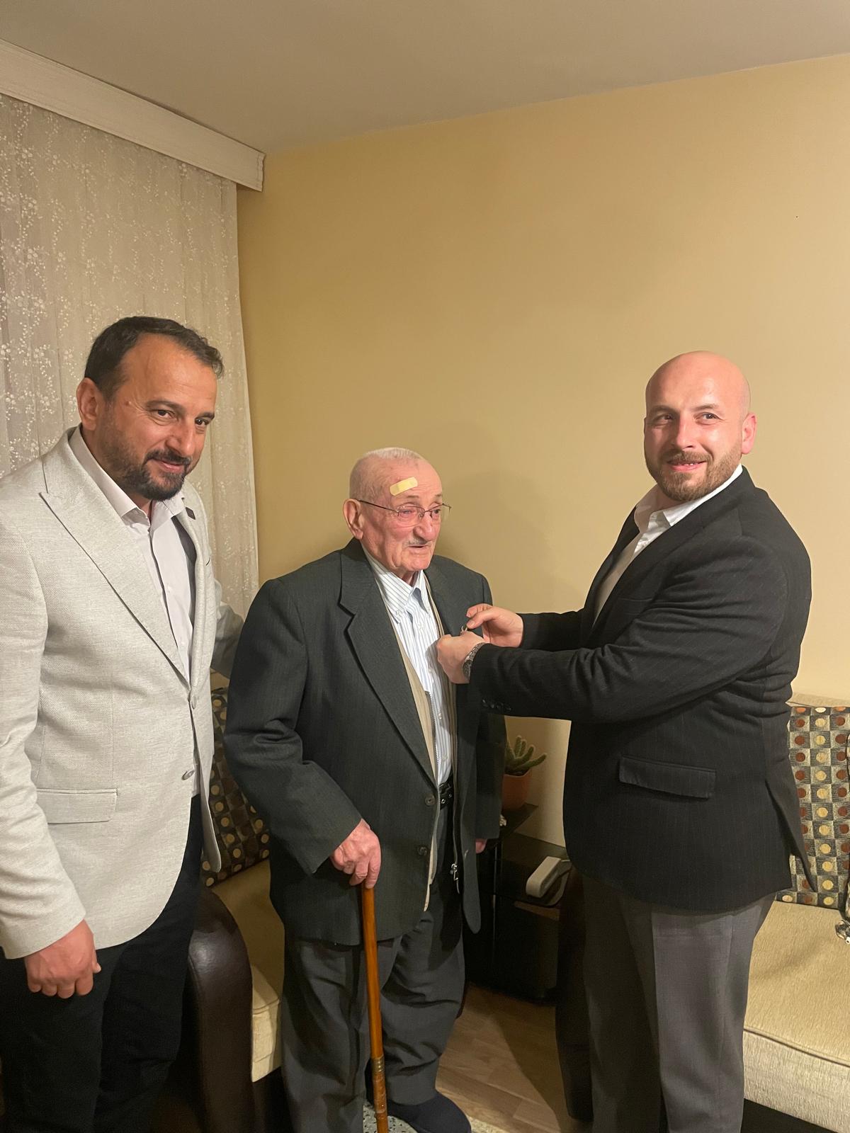 93 Yaşındaki Kazım Ergün Yeniden Refah Partisi’ne Katıldı