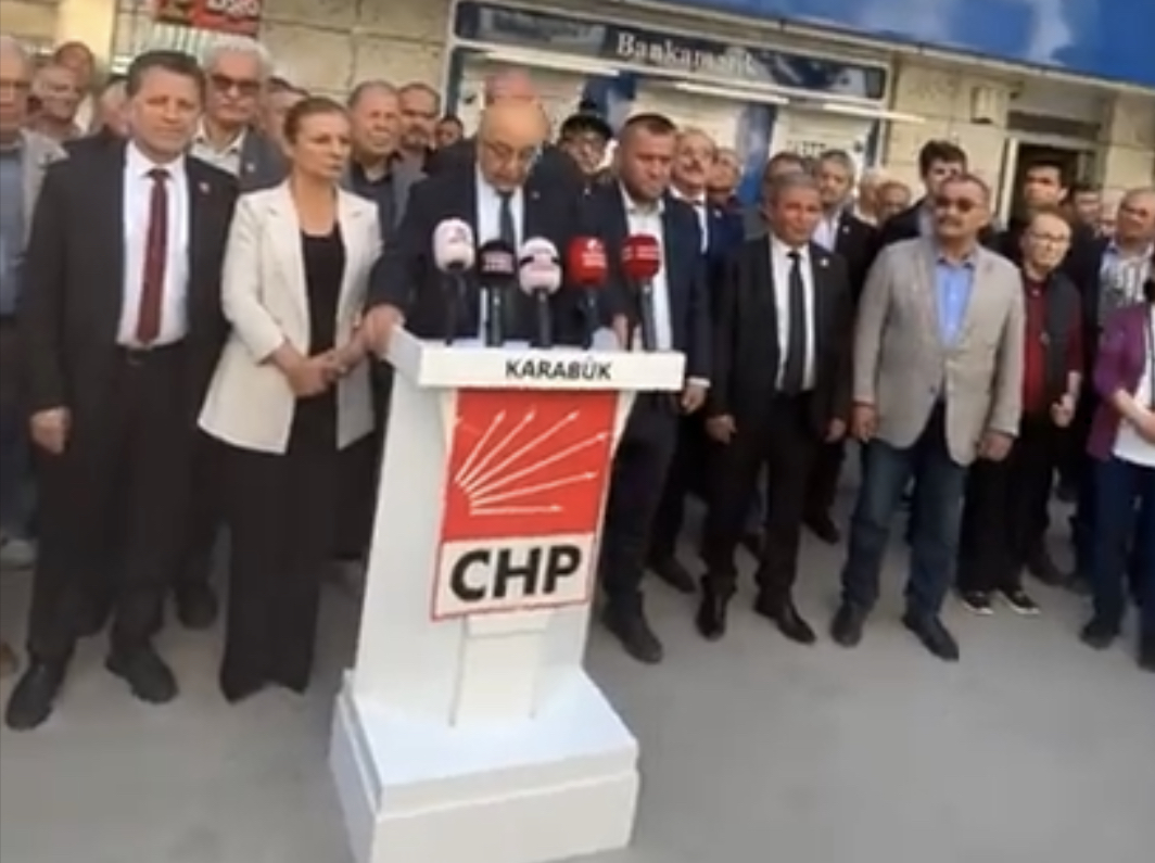 KARABÜK CHP ‘DEN DEM PARTİLİ SIRRI SÜREYYA ÖNDER’E BAŞSAĞLIĞI GENEL BAŞKAN ÖZGÜR ÖZEL’E GEÇMİŞ OLSUN AÇIKLAMASI