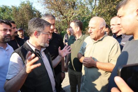 Tarım ve Orman Bakanı İbrahim Yumaklı Yangın Bölgesinde İncelemelerde Bulundu