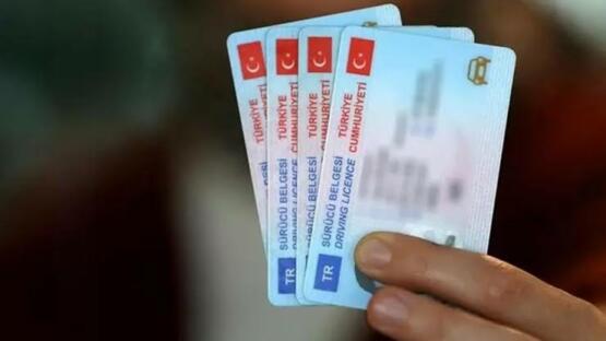Eski tip sürücü belgelerinin yenilenmesi için son tarih 31 Ekim 2025