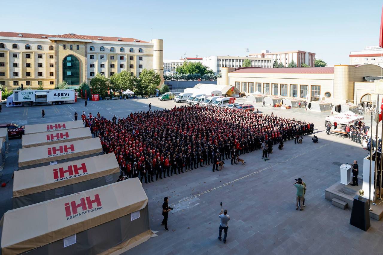 ANKARADA GERÇEĞİNİ ARATMAYAN TATBİKAT