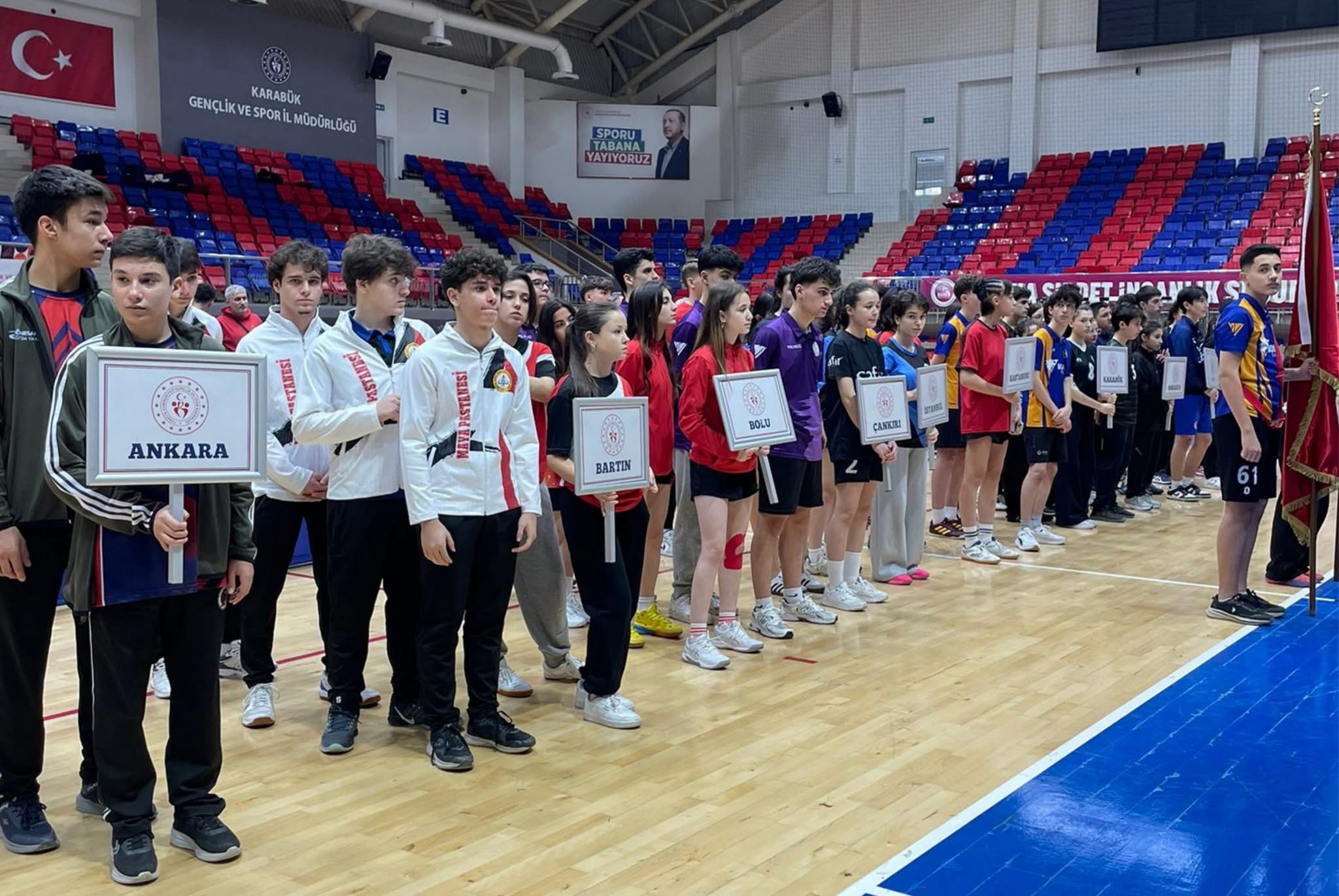 Okul Sporları Masa Tenisi Gençler Kız-Erkek Grup Müsabakaları Karabük’te Başladı