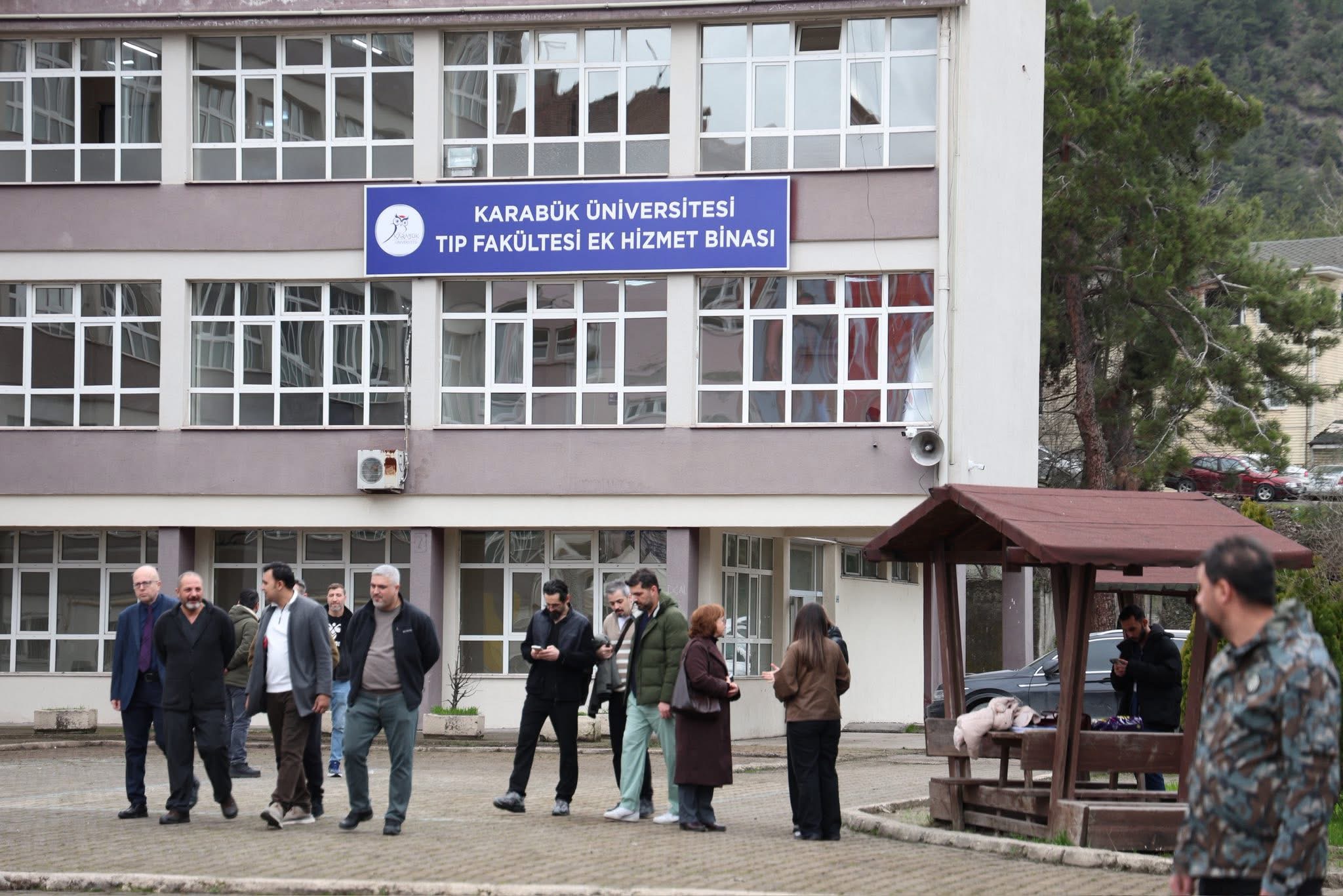 Eski İmam Hatip Lisesi Karabük Üniversitesi Tıp Fakültesi Ek Binası Oldu