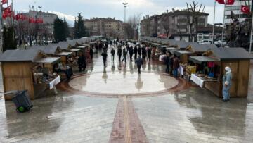 Başkan Köse’den Kadınlara Pozitif Dokunuş