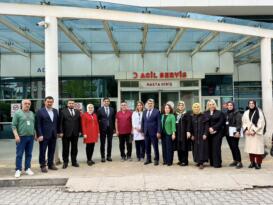AK PARTİ KARABÜK İL BAŞKANLIĞI’NDAN 23 NİSAN’DA ANLAMLI HASTANE ZİYARETİ