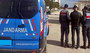 KARABÜK’TE KORKUNÇ OLAY: EŞİNİ AV TÜFEĞİYLE VURDU