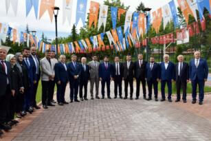 AK Parti Karabük Teşkilatı Bayramlaşma Töreni Düzenledi