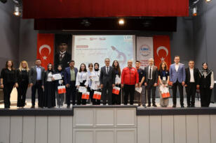 Liselerde Bilim Uygulamaları Konuşma Paneli: Millî Teknoloji Hamlesi