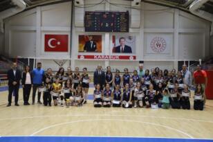 Okul Sporları Genç Kız B Voleybol İl Birinciliği Müsabakaları Sona Erdi