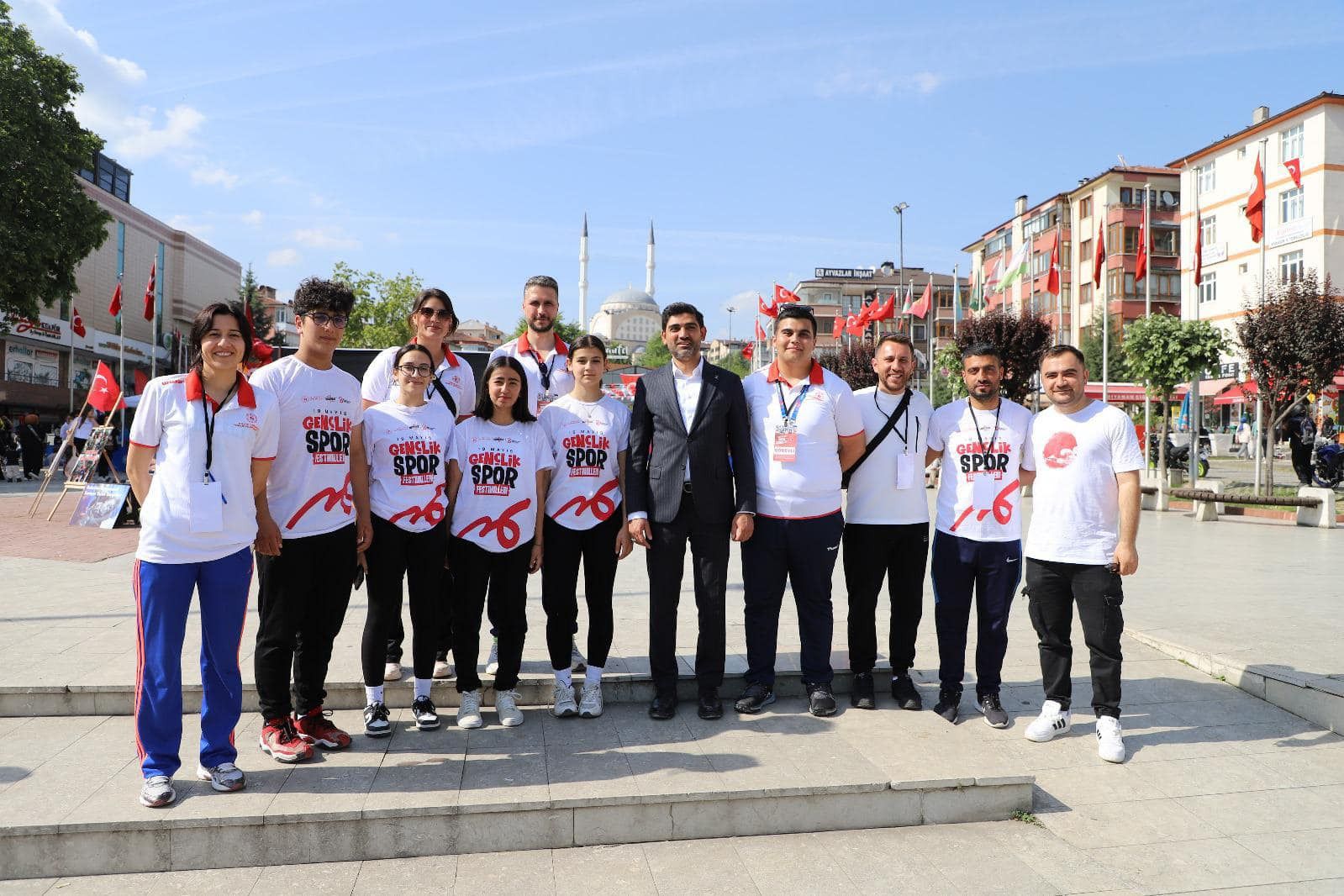 AK Parti Karabük İl Başkanı Ferhat Salt: Türkiye Yüzyılı’nın Mimarı Gençlerimizdir