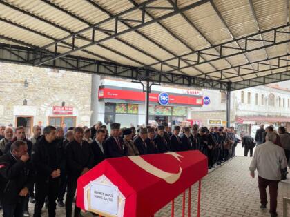 Kıbrıs Gazisi Tankçı Er Mehmet Yavuz,  Eflani’de Dualarla Son Yolculuğuna Uğurlandı