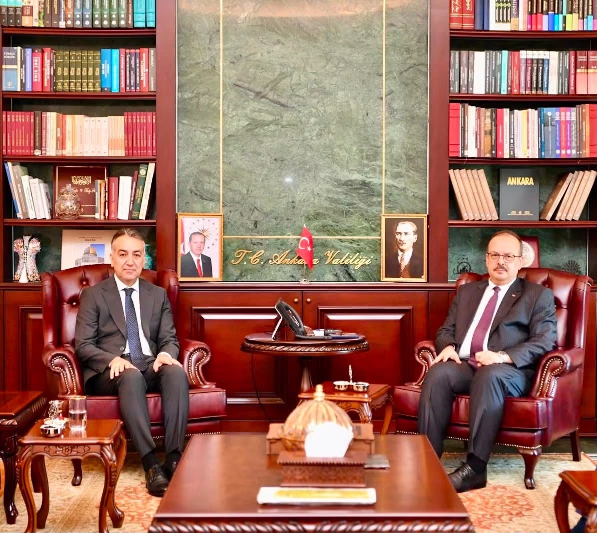 Karabük Valisi Oktay Çağatay, Ankara Valisi Yakup Canbolat’ı Ziyaret Etti