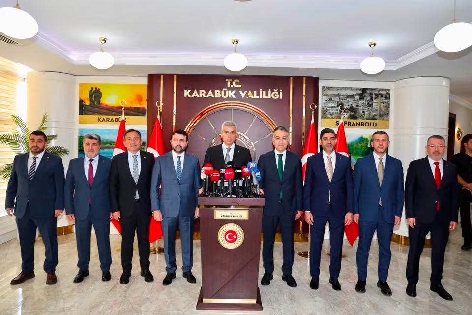 Bakan Memişoğlu “Karabük’e İlave Bir Hastane Binası Kazandırılmasına Yönelik Planlamaların Sürdürüyoruz”